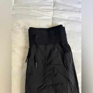 Dance Studio Mid-Rise Pant 6